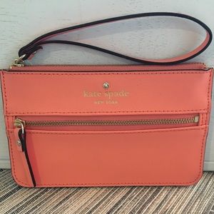 kate spade New York Leather Wristlet